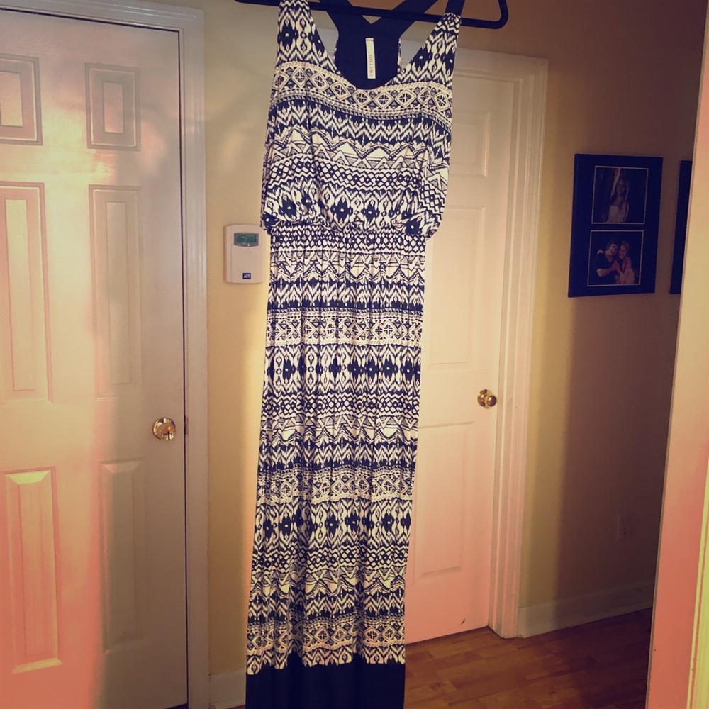 Patterned maxi dress